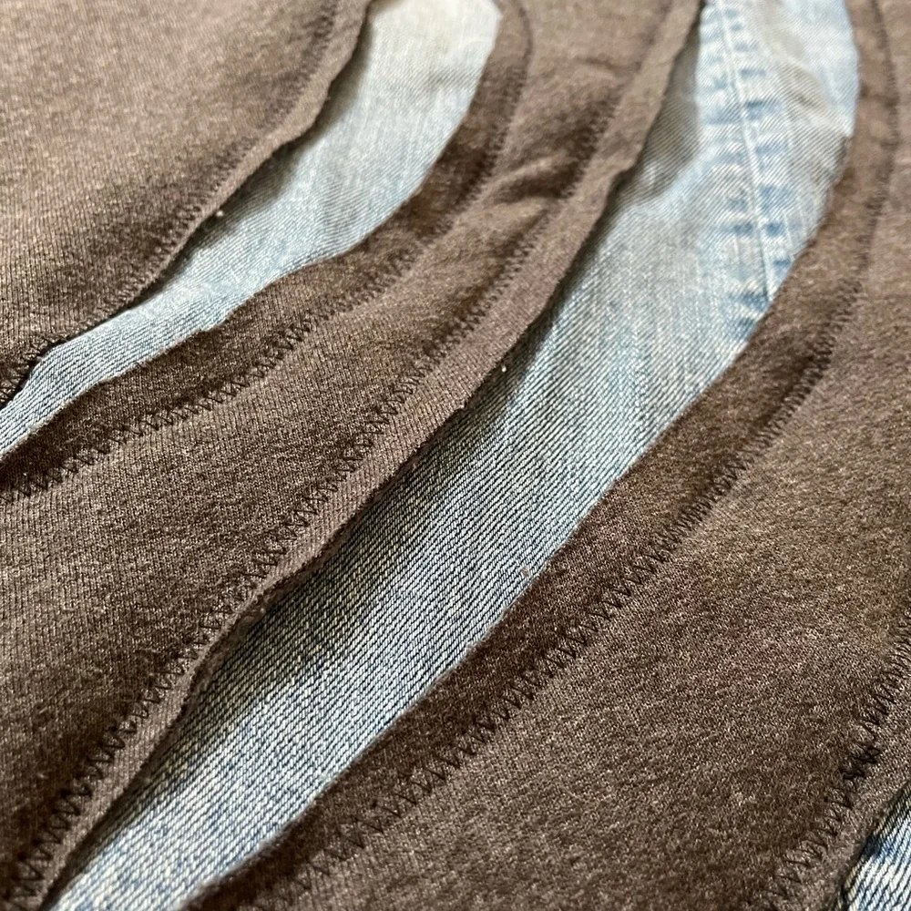 Upcycled STARTER Charcoal Heavyweight Sweatshirt. - Picture 2 of 5